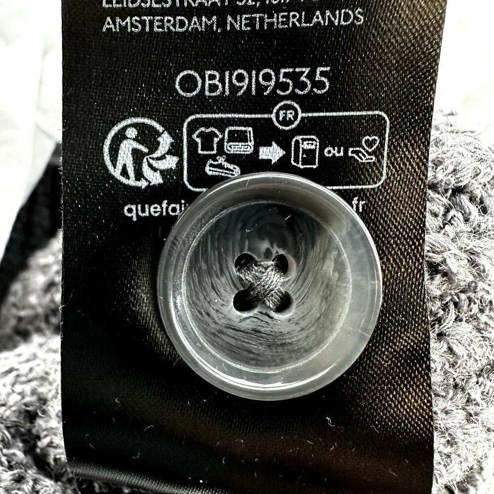 Anthropologie Cropped Twofer Cardigan Sweater Layered Button Down Gray White XS - Image 5