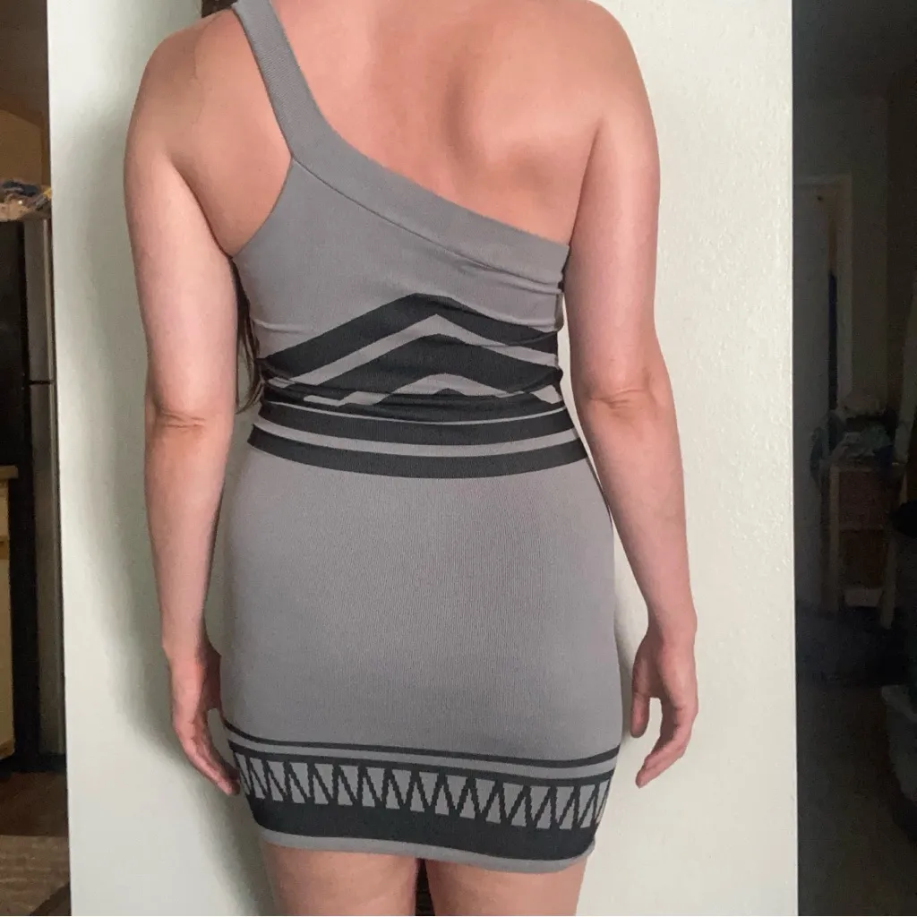 Vintage Y2K Bebe One Shoulder Stretchy Bodycon Dress Size M/L Gray Black - Image 3