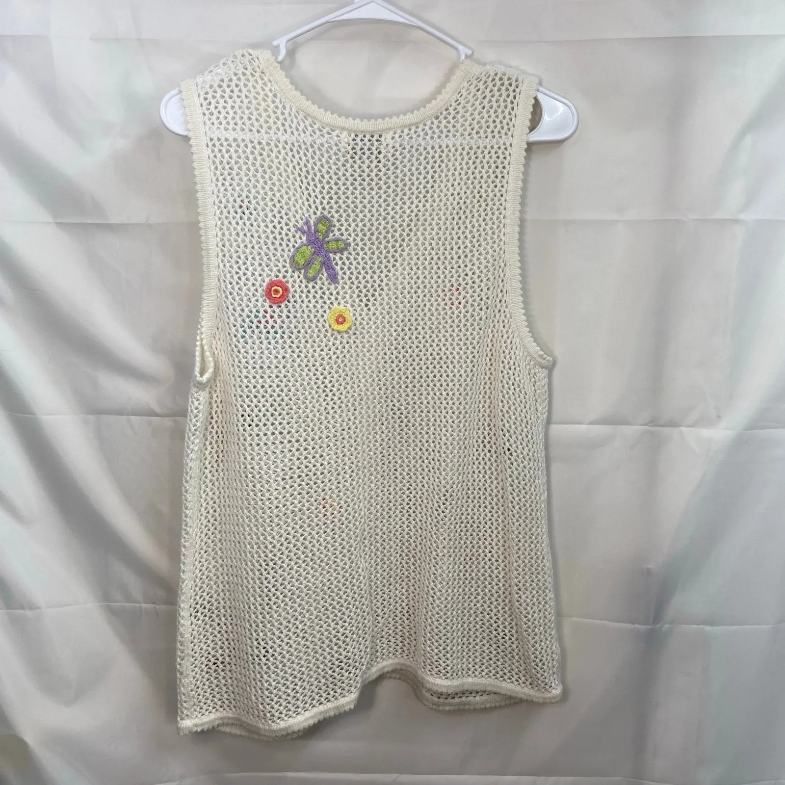 Vintage Christopher & Banks cream crocheted button butterfly floral sweater vest - Image 7