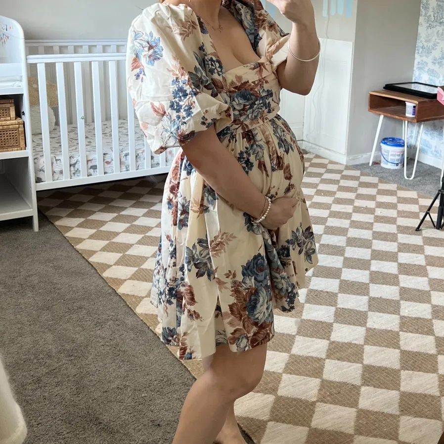 Abercrombie Dress Emerson poplin puff sleeves babydoll floral beige pockets - Image 4