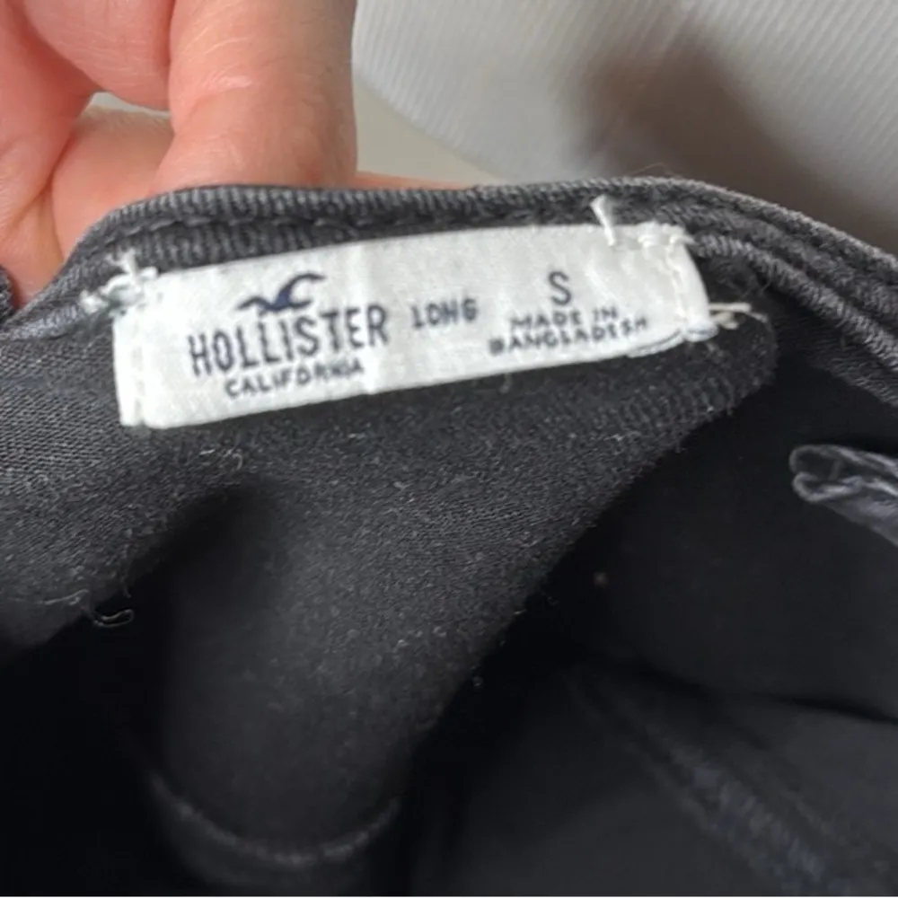 Hollister Black Denim Mini Dress - Image 4