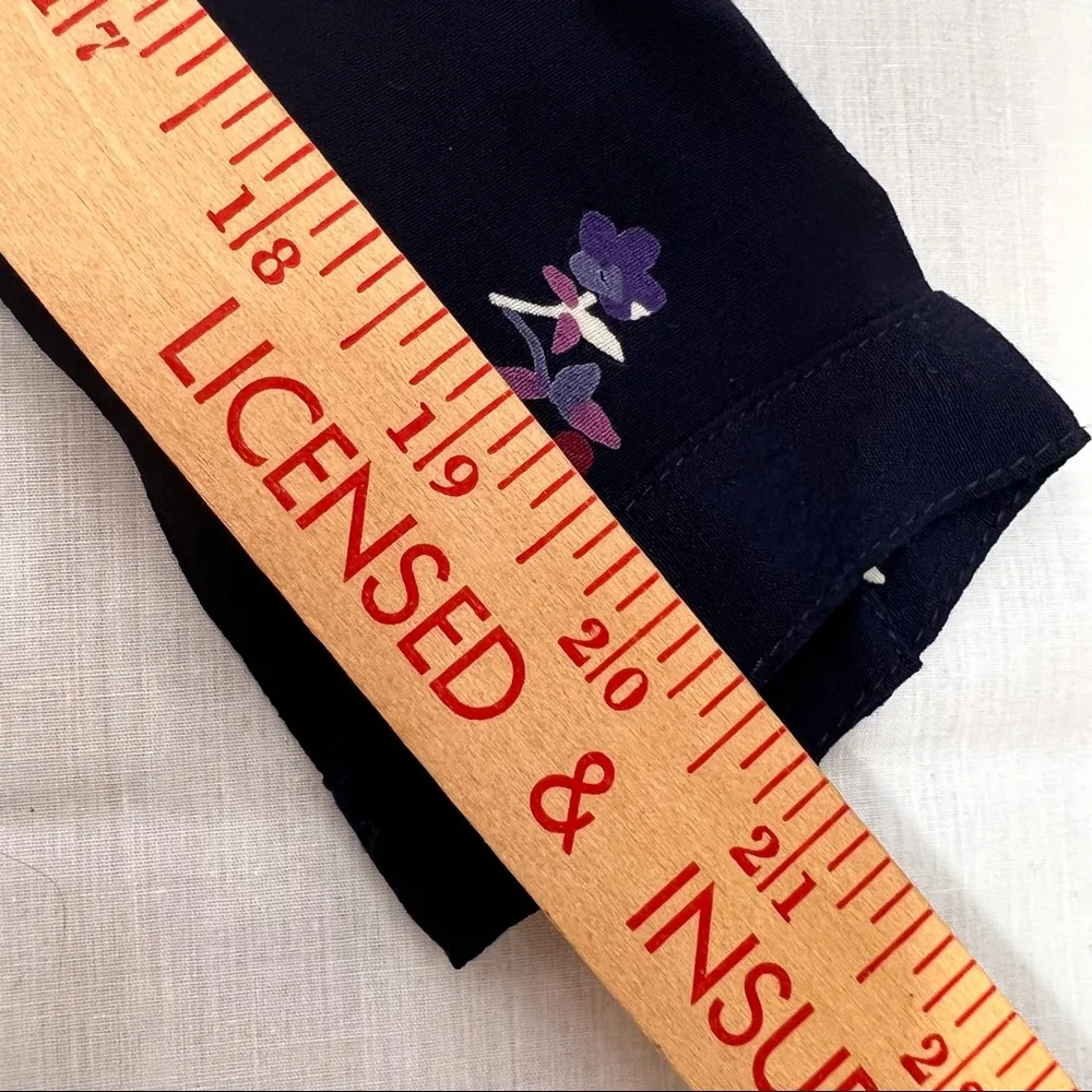 NWT Rails Simone Side Tie Wrap Top Ruffle End Navy Blue Kyoto Floral Womens XS - Image 11