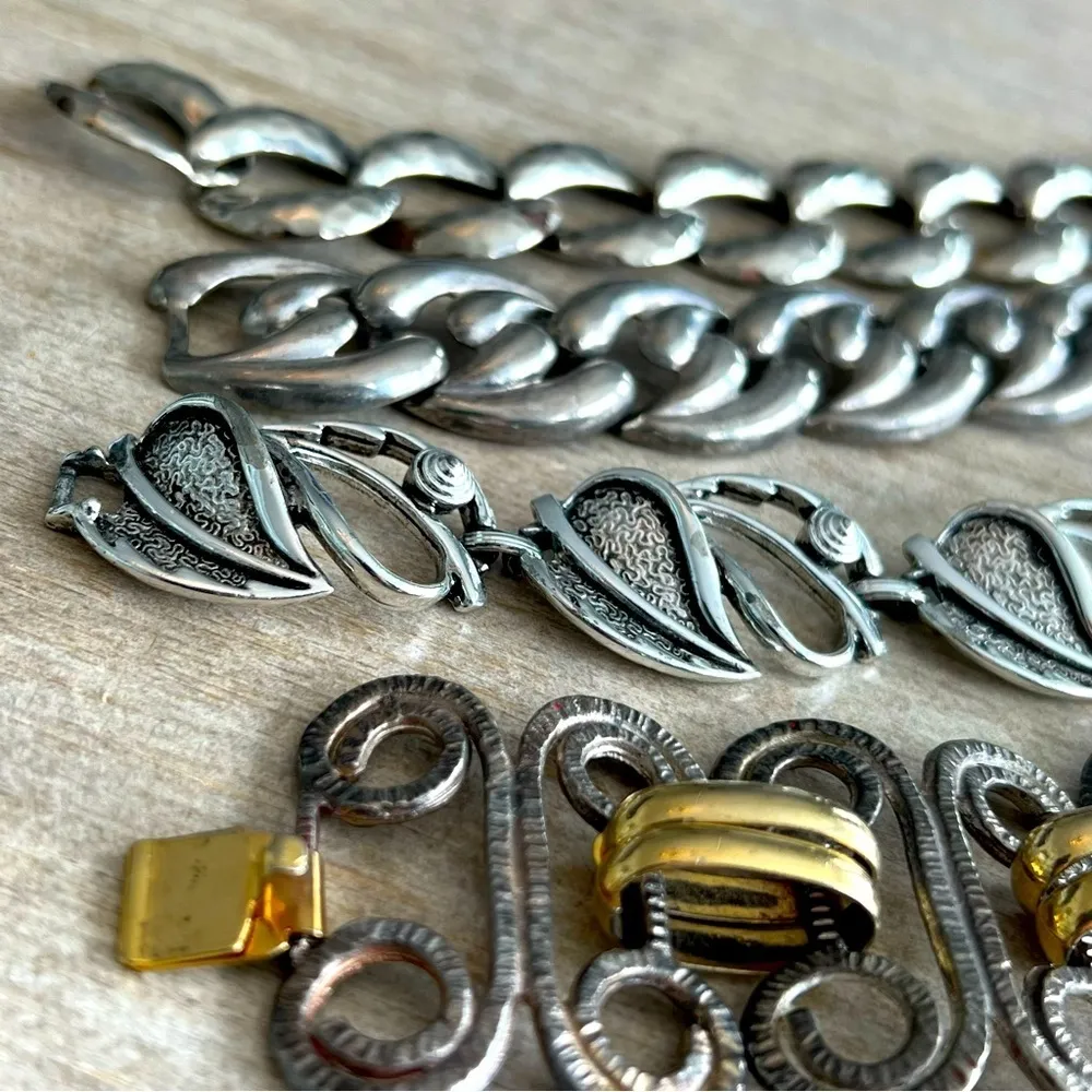 4 vintage and modern silver bracelets - Image 3