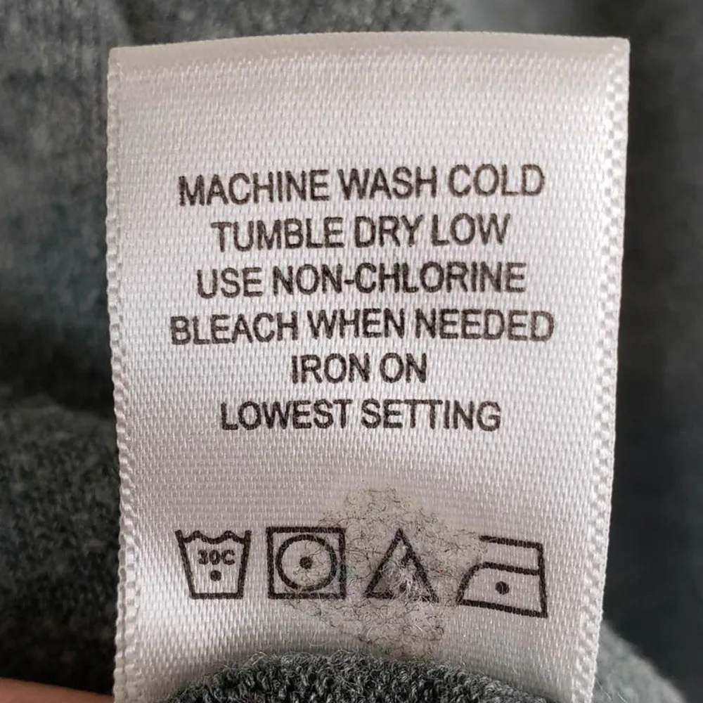 Brandy Melville Green Cropped Sweater OS - Image 6