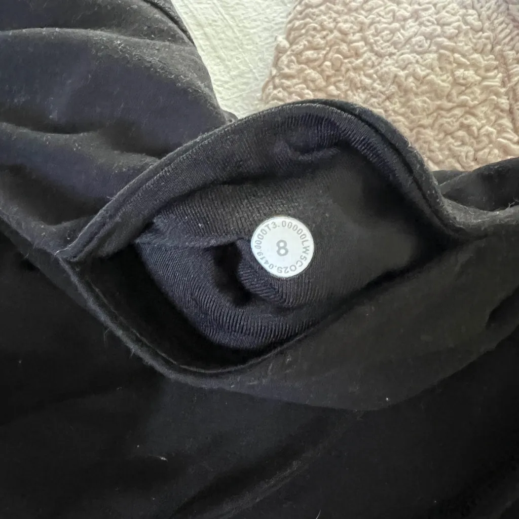 Lululemon align joggers size 8 black - Image 3