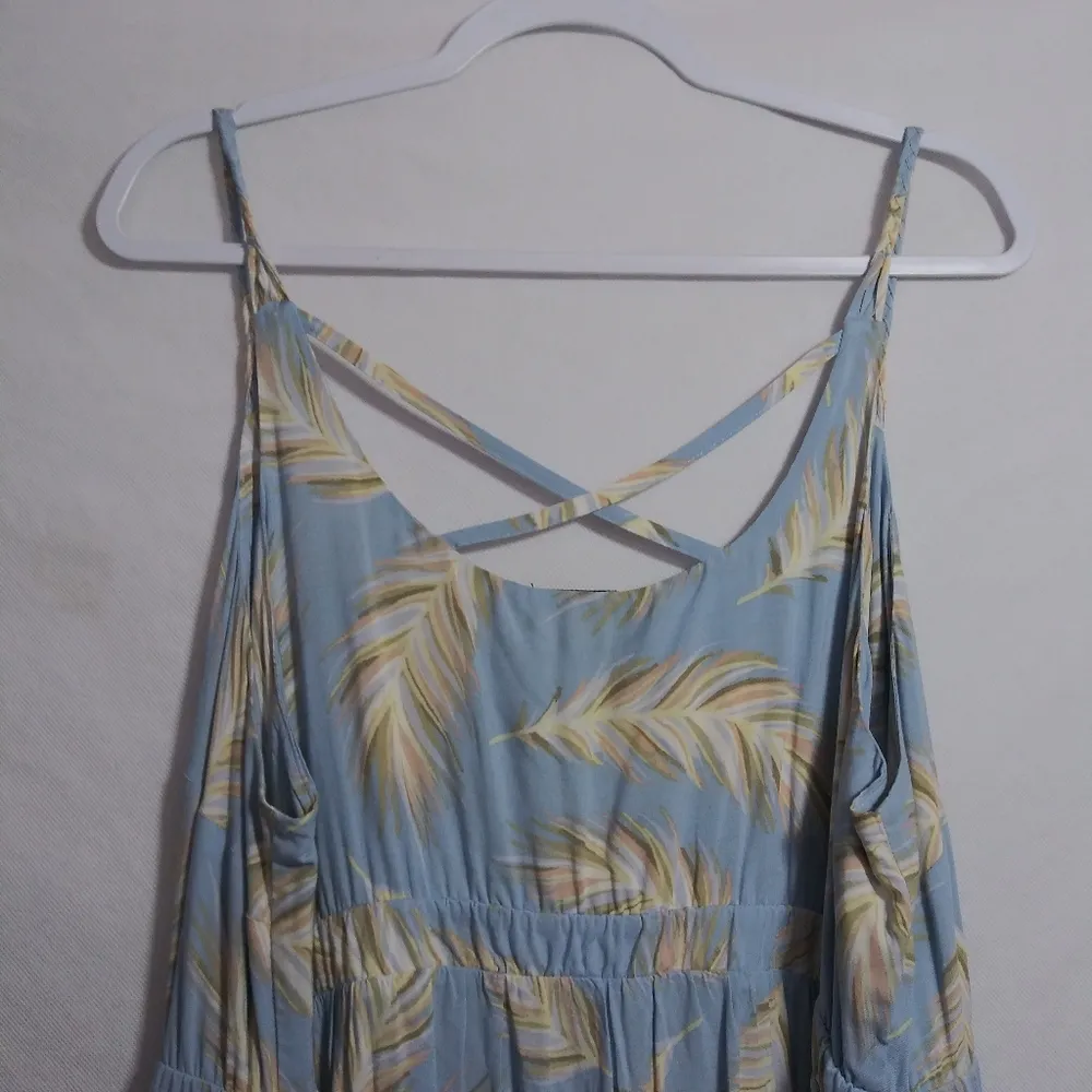 Torrid Light Blue Feather Challis Tie Midi Dress Beach Vacation Size 2 - Image 9