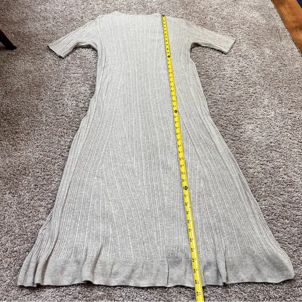 Amour Vert Claire Sweater Midi Dress - Image 10