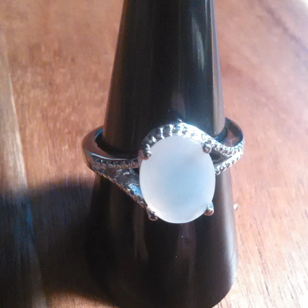 Sri Lankan Silver Moonstone Split Shank Stainless Steel Ring (Size 9) - Image 3