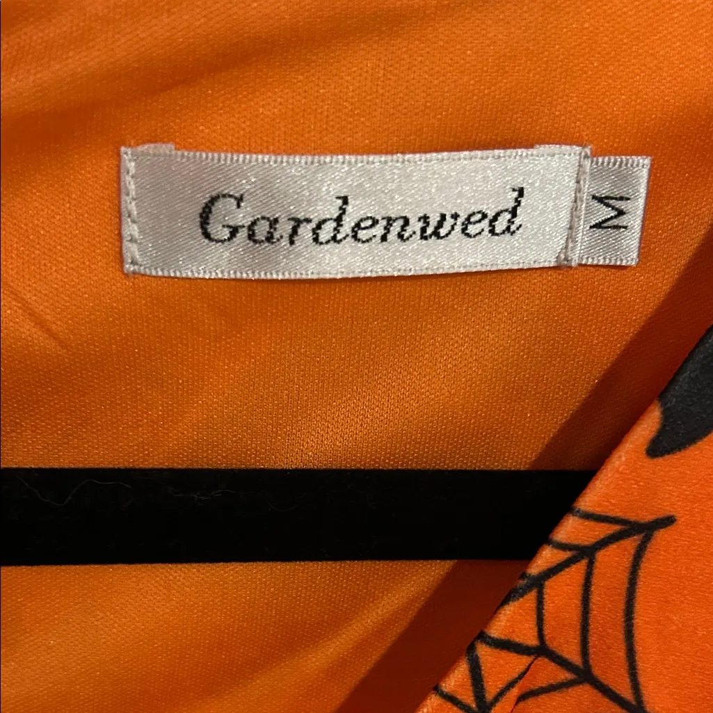 Gardenwed EUC Orange Halloween Dress with Black Print Size M - Image 3