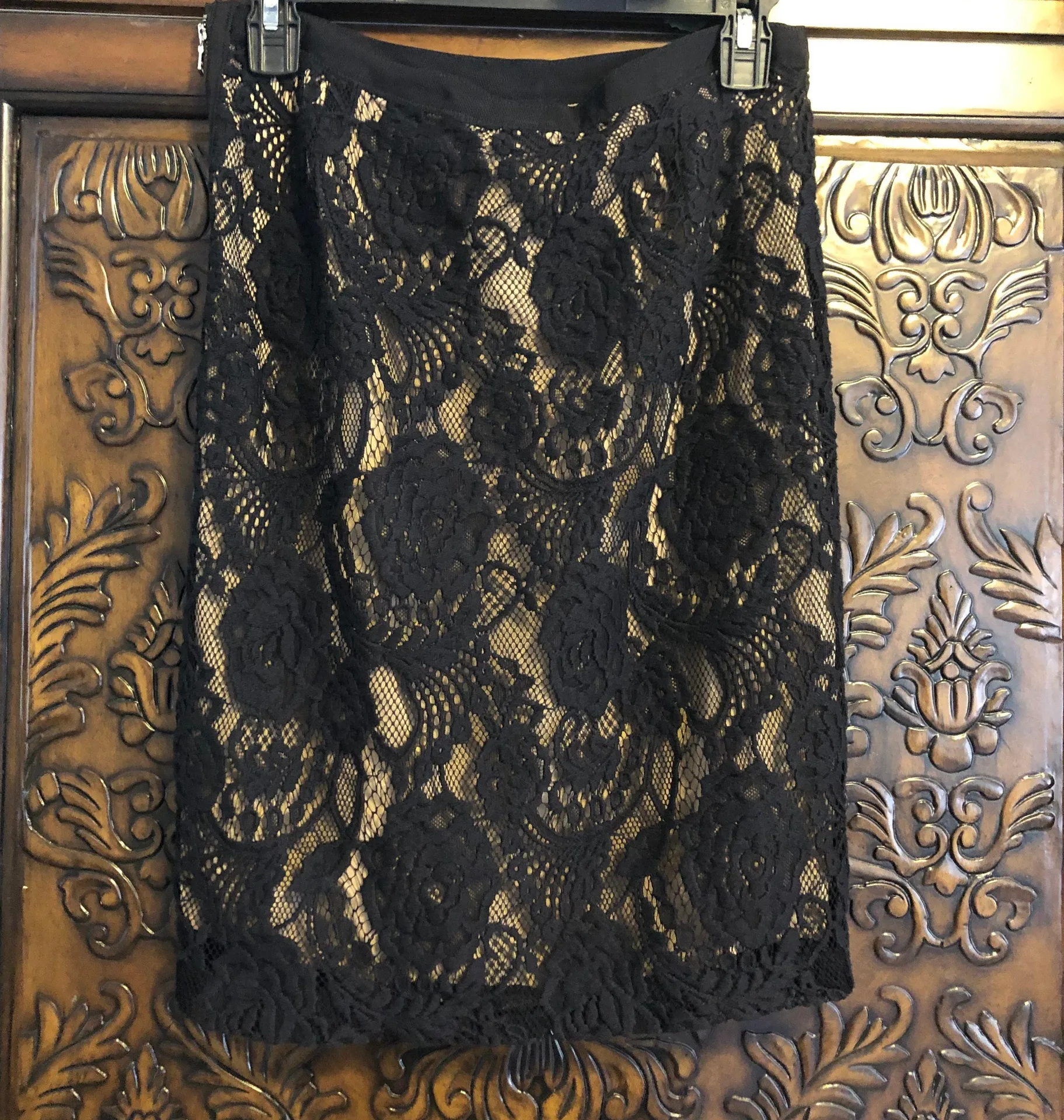 black lace lined skirt NWOT 2 - Image 4