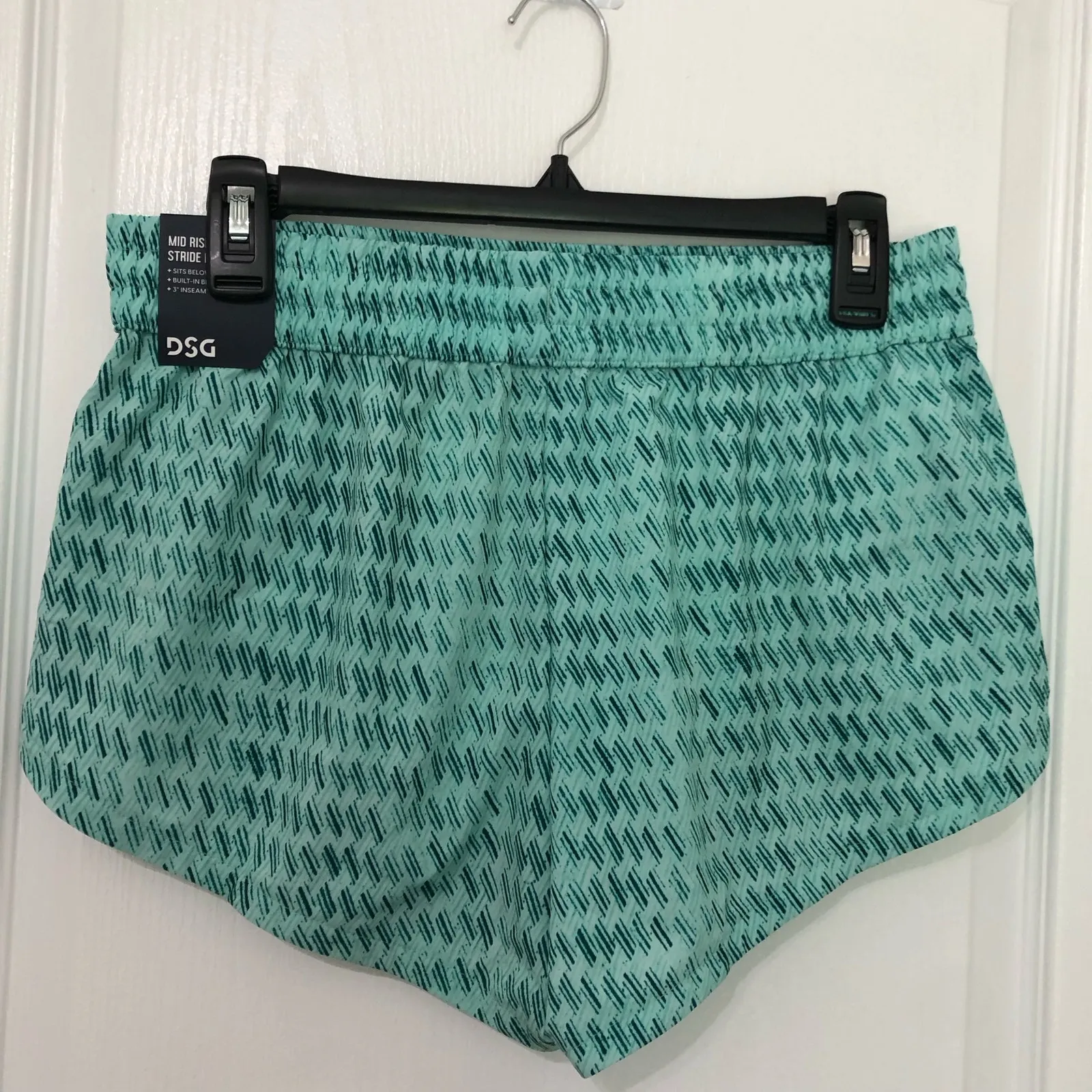 DSG Women's Mid Rise‎ Stride Shorts Small Green Lightweight Activewear Athletic - Image 6