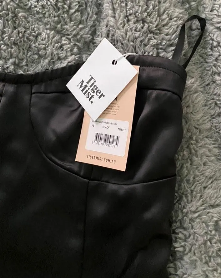 Tiger Mist Bodycon dress - Image 3