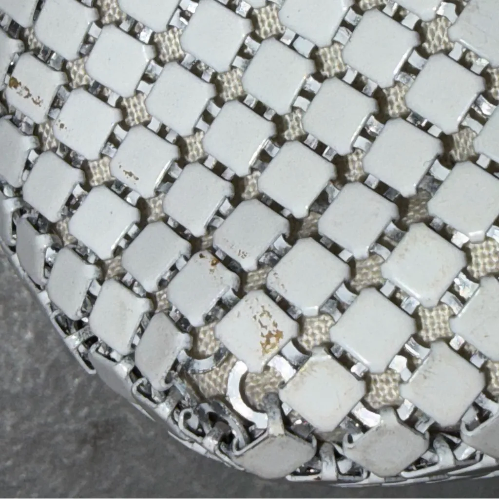 Vintage Whiting & Davis White Metal Mesh Shoulder Bag Purse - Image 8