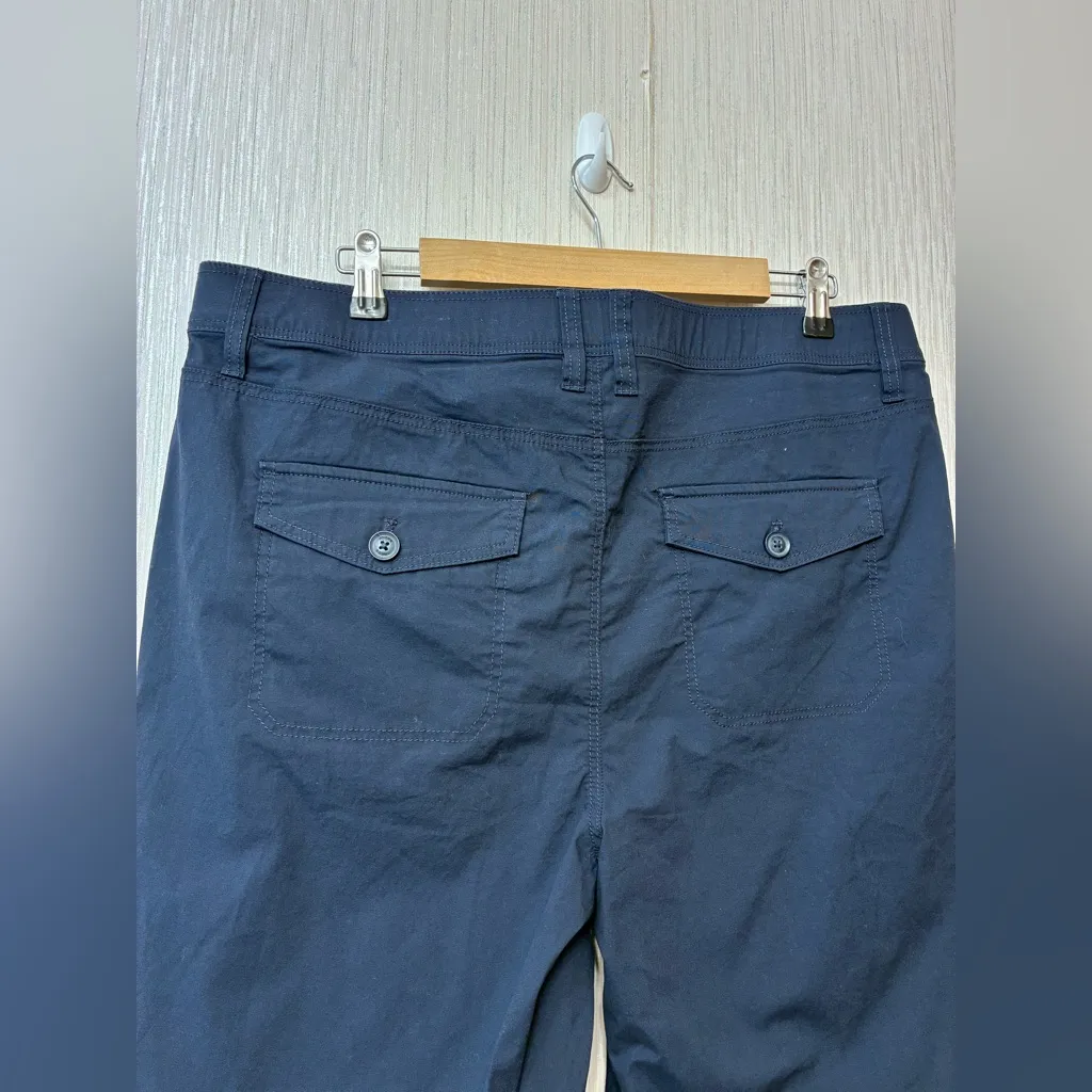 NWT Chicos Shorts Navy Blue 9" Inseam Cotton Spandex Women's Size 14 - Image 3