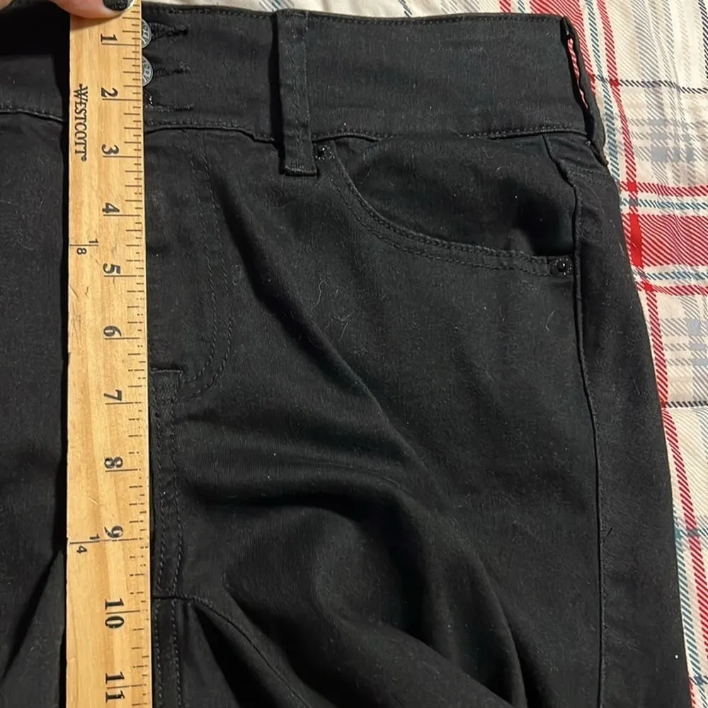 TORRID size 12R black distressed super soft jegging stretch three button closure - Image 6