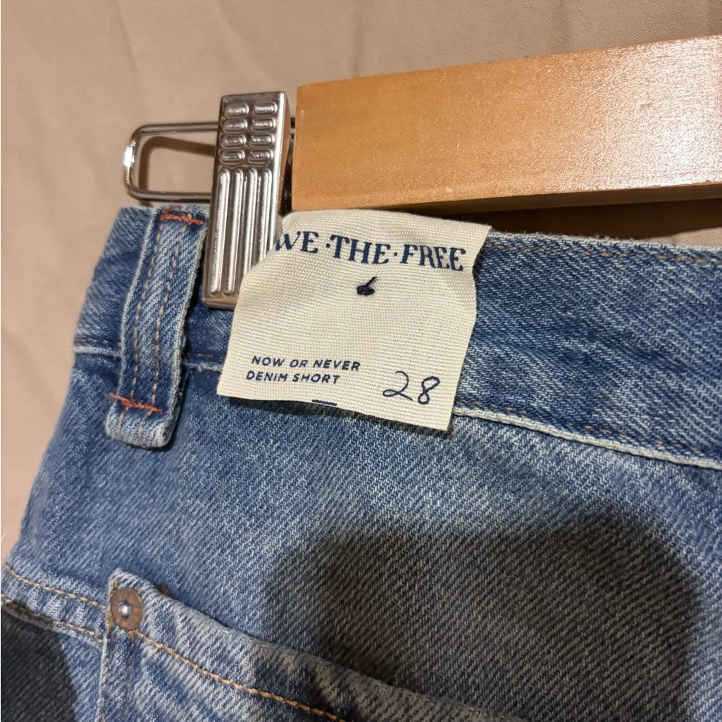 We the free shorts - Image 4