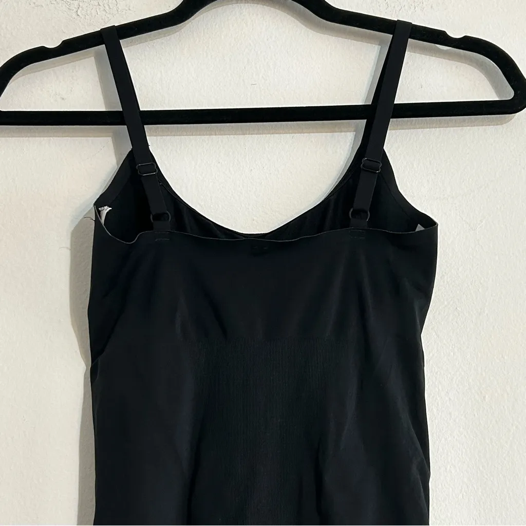 SPANX OnCore Mid-Thigh Shapewear Slimming Stretch Bodysuit in Black Size Medium - Image 8