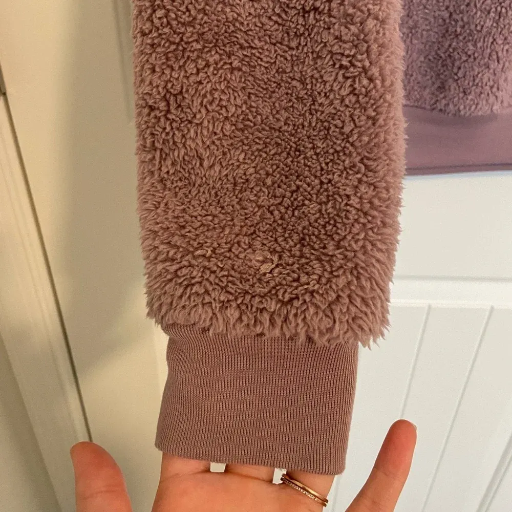 EUC | Cold Crush women’s‎ plush pullover pompom drawstring hoodie — small - Image 2