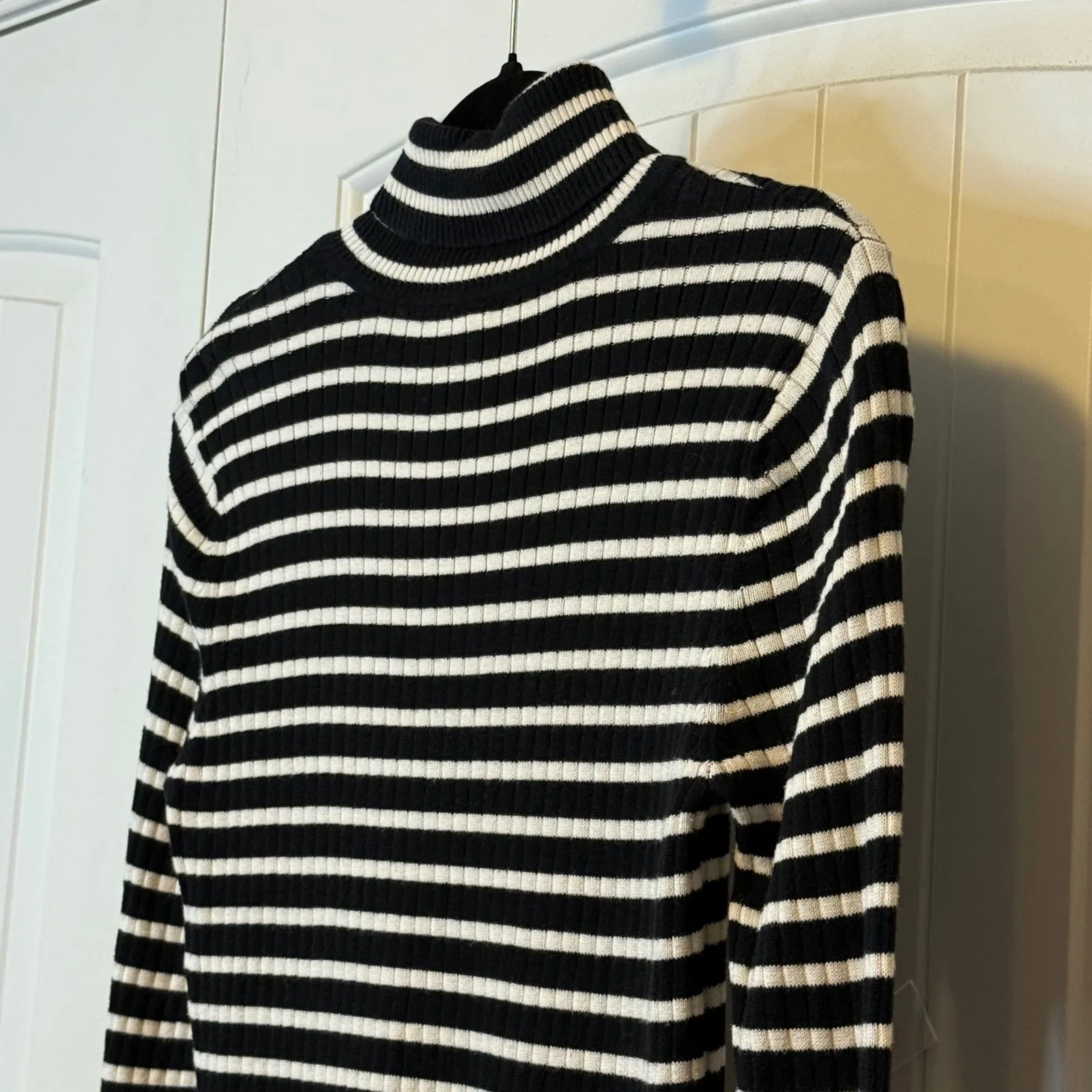 Talbots Petites Black and White Striped Ribbed Turtleneck Stretchy Fitted MP #‎ - Image 3