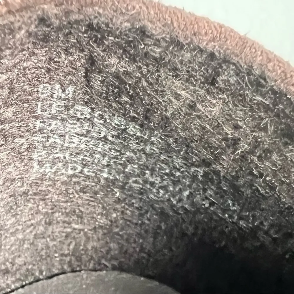 London Fog Bobbie Women's Heeled Ankle Boot Size 9 SKU#24627 - Image 9