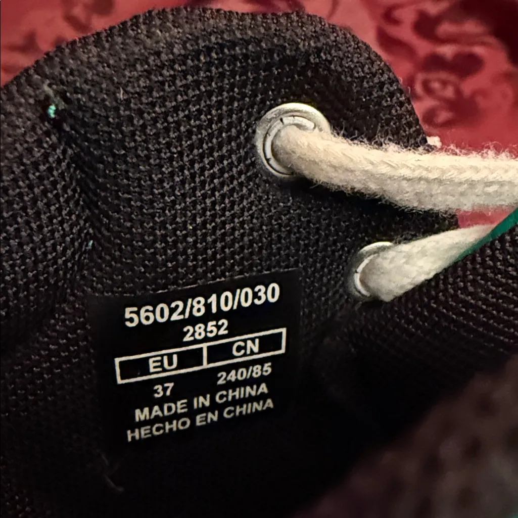 Zara White and Green High-Top Sneakers - Image 4