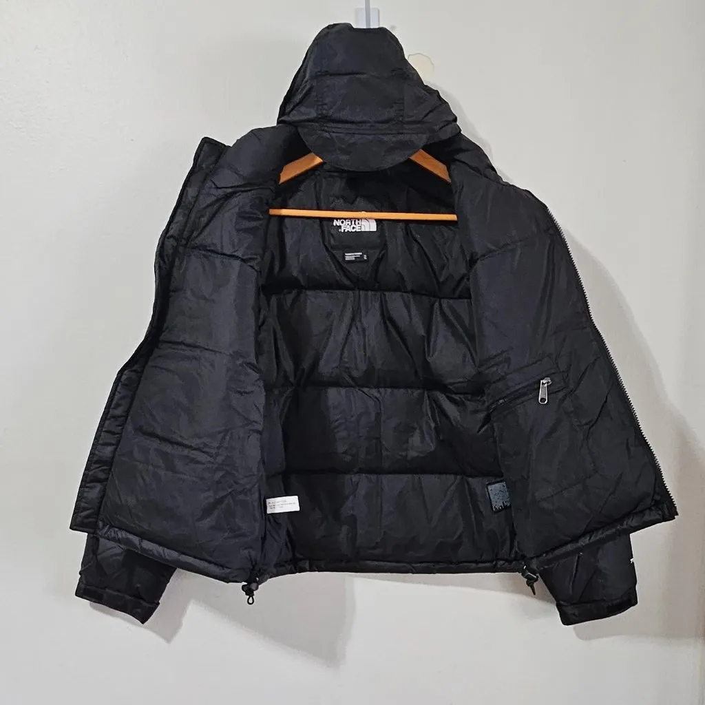 THE NORTH FACE Women’s 96 Retro Nuptse Jacket - TNF Black - Size M - NF0A3XEOLE4 - Image 4