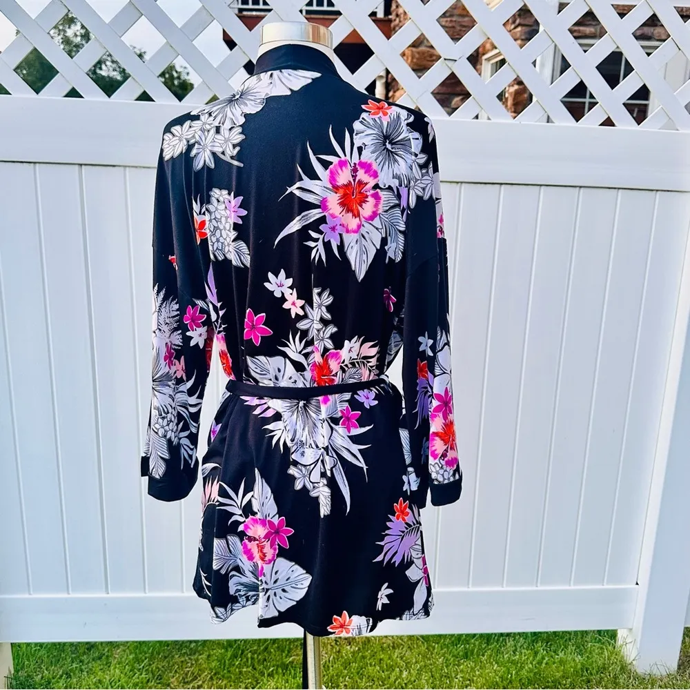 Linea Donatella Robe black floral print - Image 8