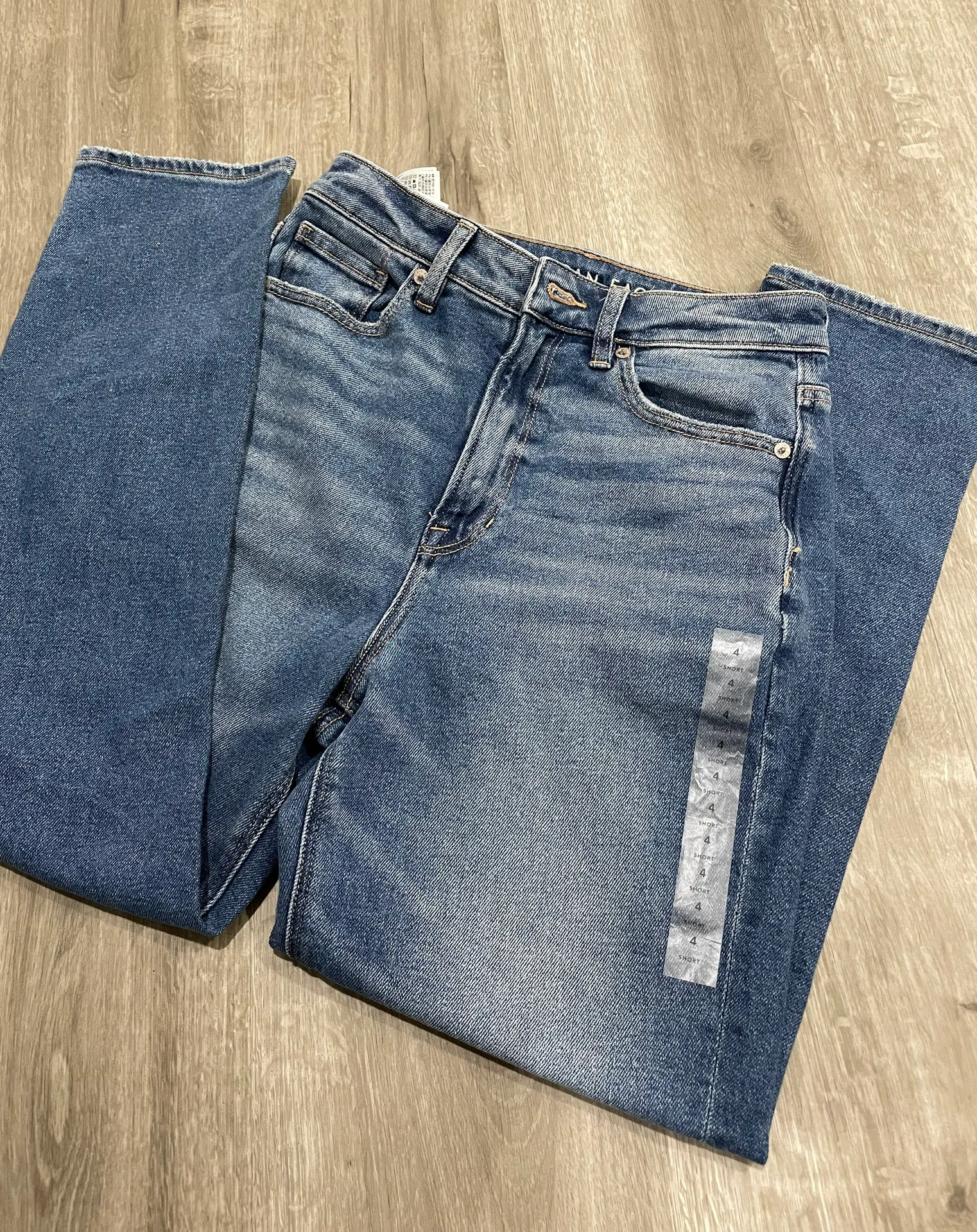 High Rise Mom Jeans - Image 3