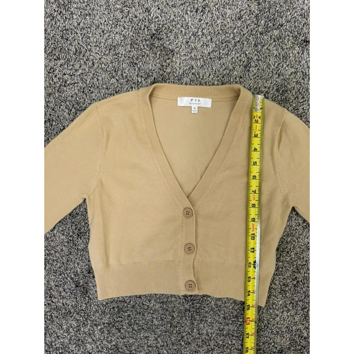 FIT APPAREL Cropped Cardigan in Beige (MEDIUM) - Image 3