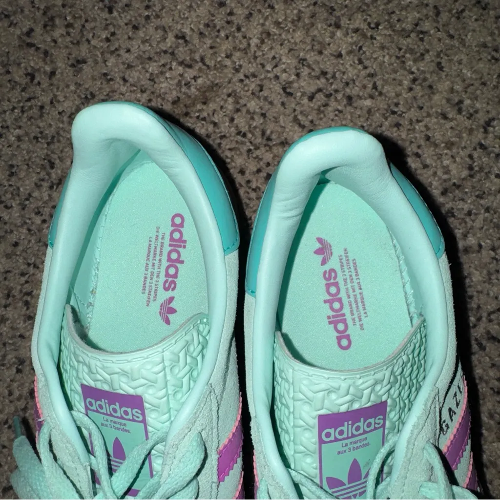 Adidas Gazelle Women's Sneakers - Mint and Pink - Image 6