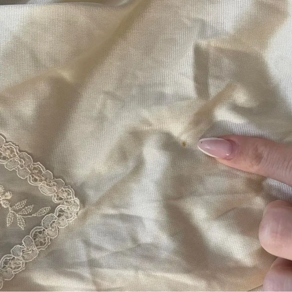 VINTAGE vanity fair‎ fairy lace camisole top xxs - Image 3