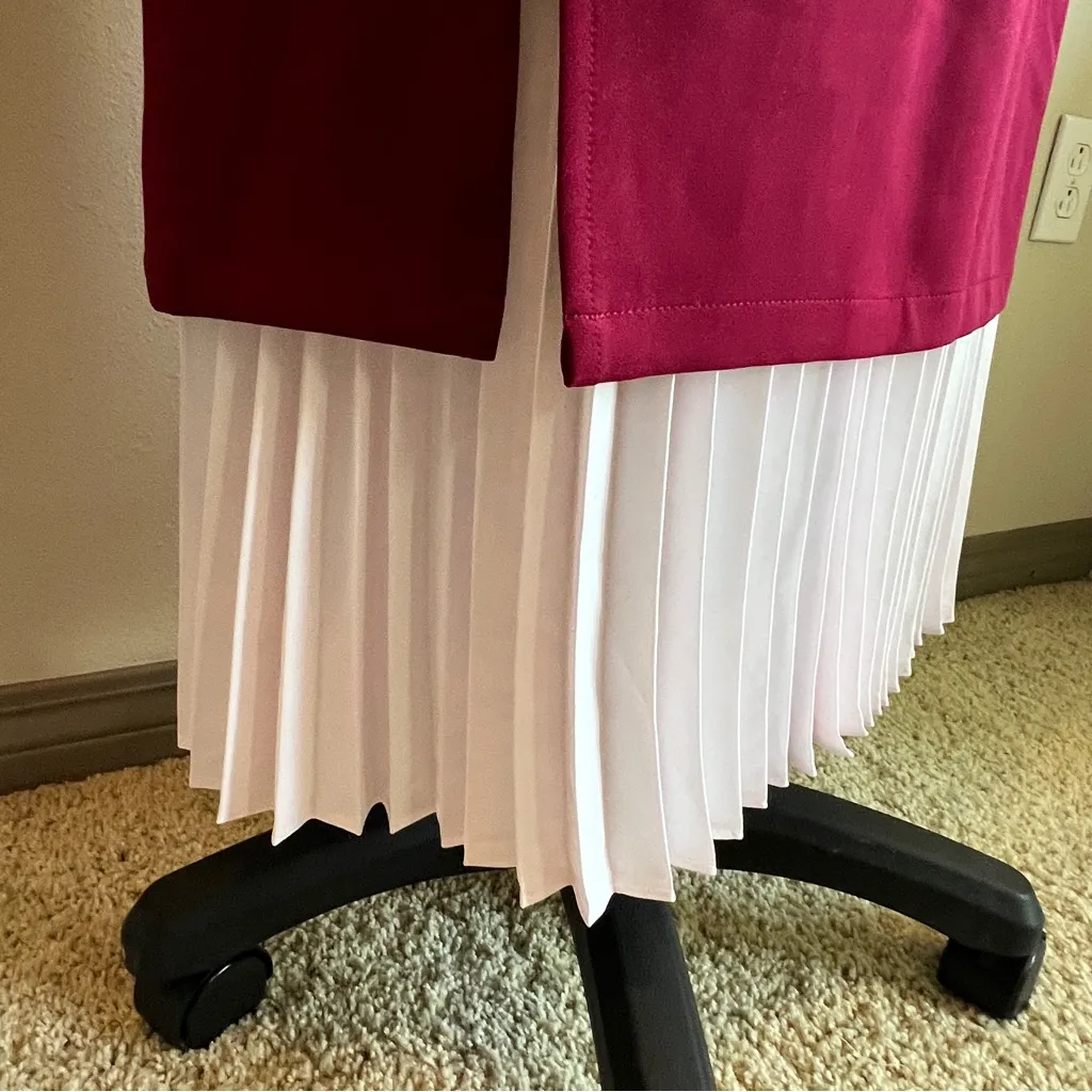 Commense Elegant Two Tone Burgundy Red and Light Pink Pleated Maxi Skirt NWT Size M - Image 6