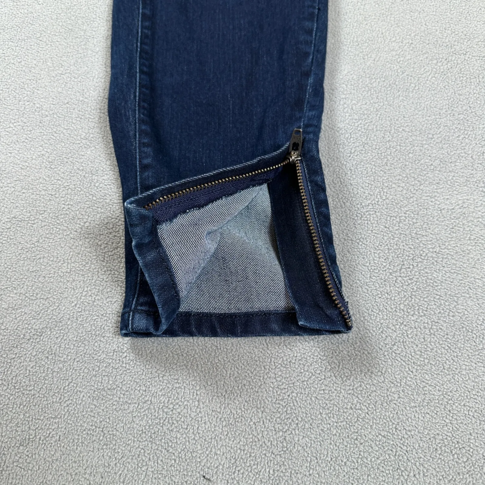 A New Day Womens Jeans 10 Skinny Leg Dark Wash Stretch Zip Fly Stretch Ankle Zip - Image 8