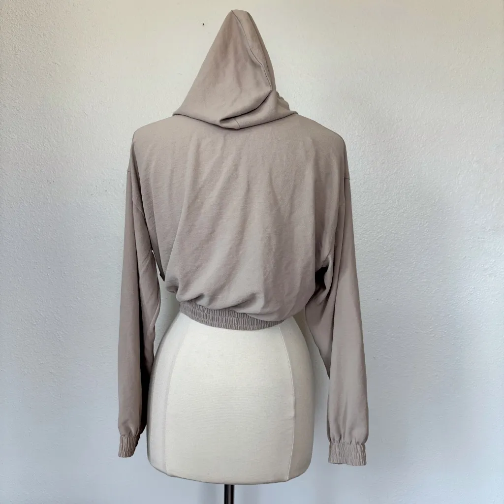 Zara Solid Taupe Hooded V-Neck Long Sleeve Top - Image 6