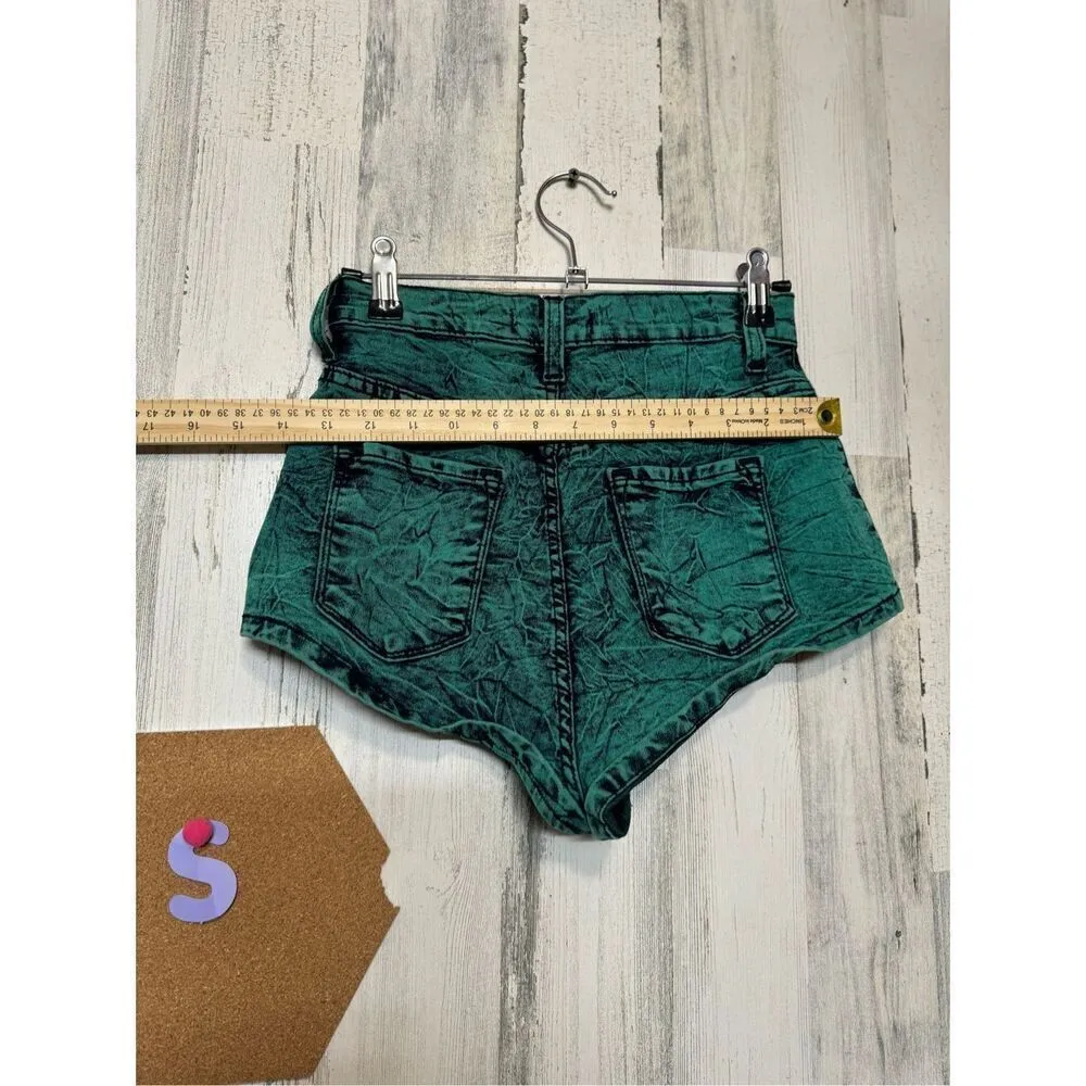 Green mini Jean short - Image 7