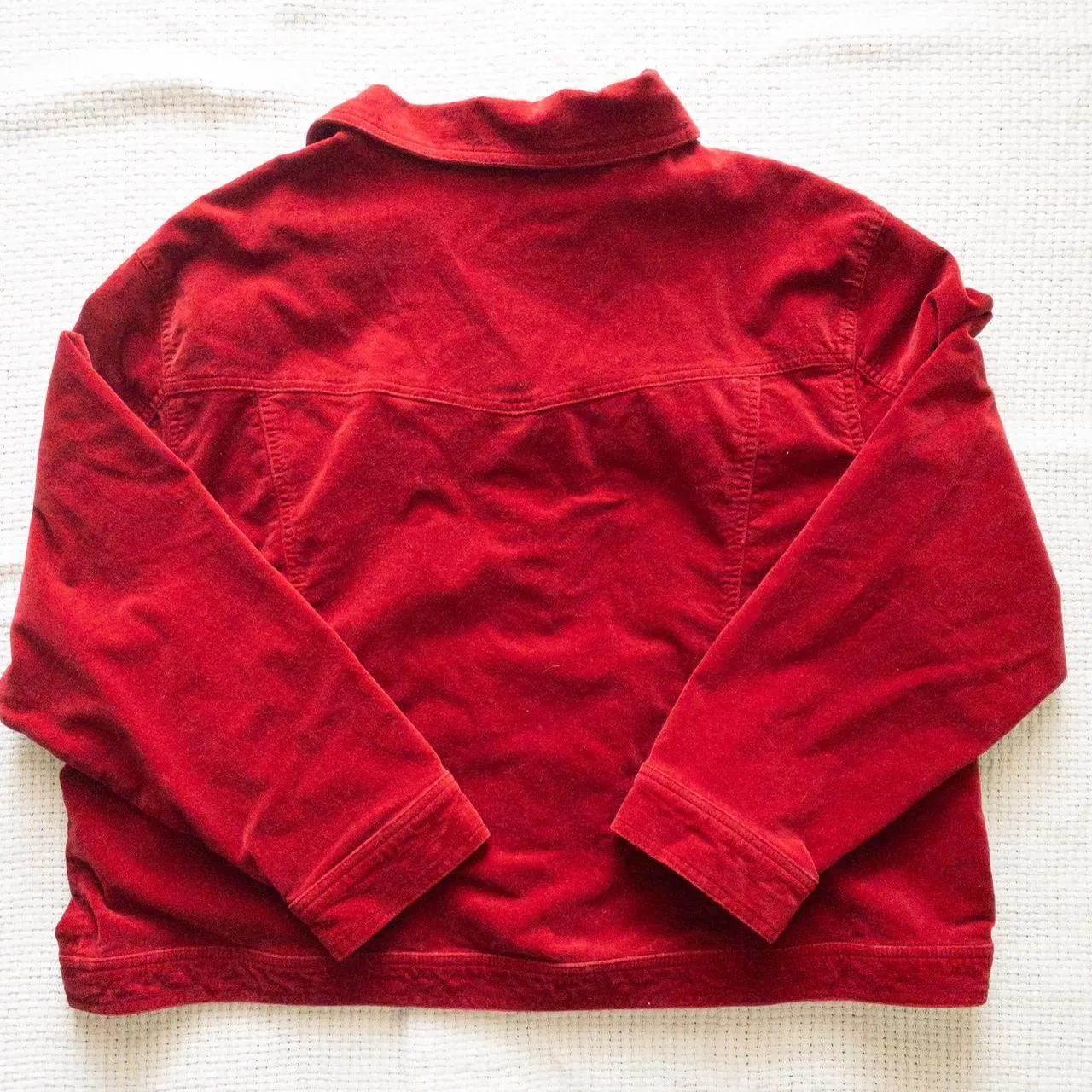 Red Velvet Jacket - Image 5