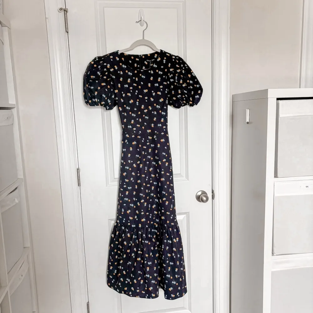 NEW Sister Jane Class Dance Midi Dress Floral Black - Image 4