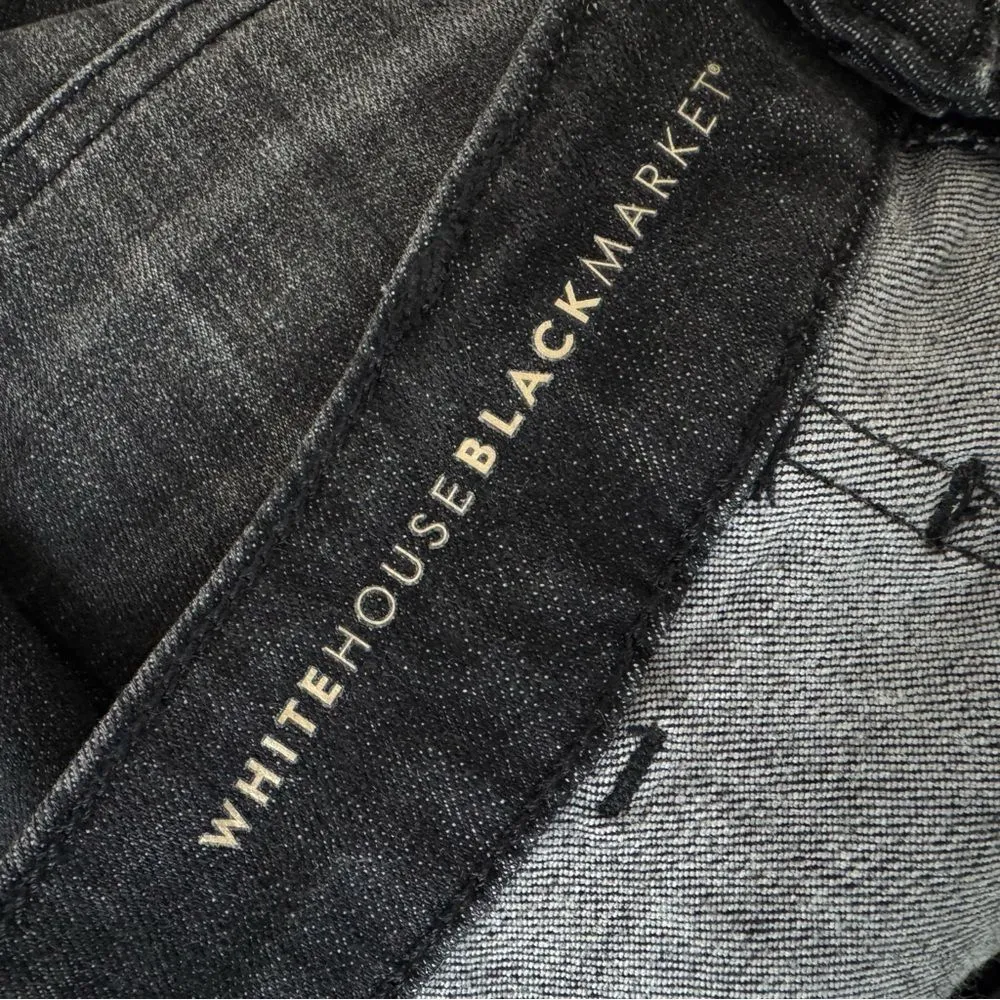 WHBM High Rise Straight Crop Jeans in Black Wash Utility Patch Pockets Size 12 - Image 10