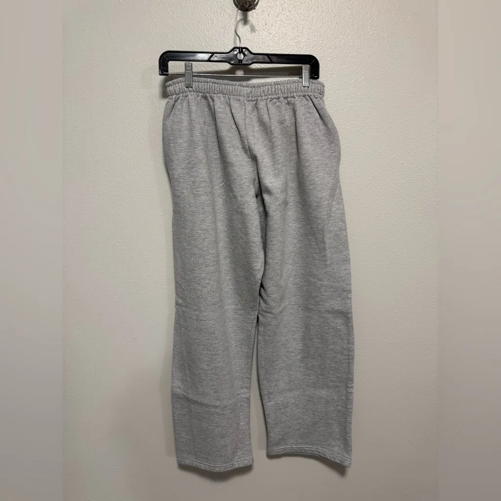 Gildan Ultra Blend Sweatpants - Size Medium - Image 3
