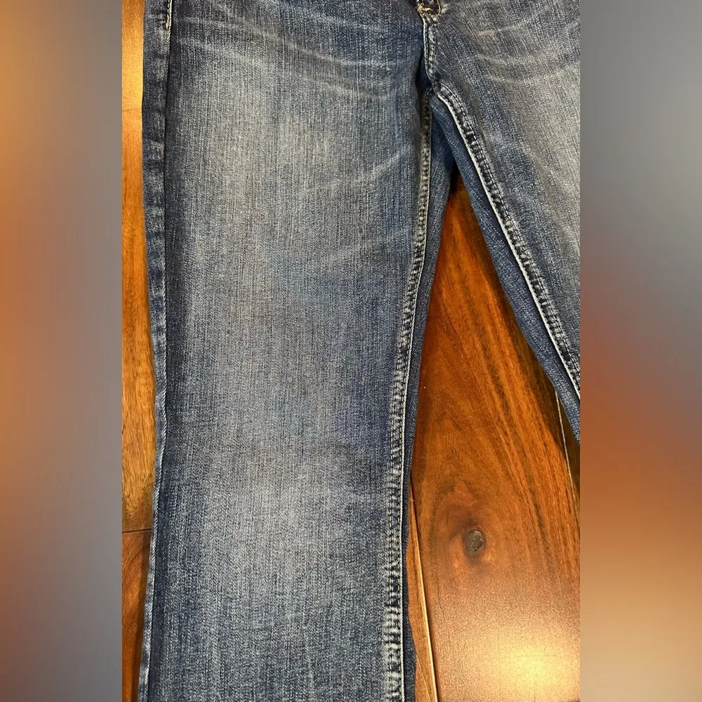 Silver Jeans Co.- Elyse Slim Boot Jeans - Image 6