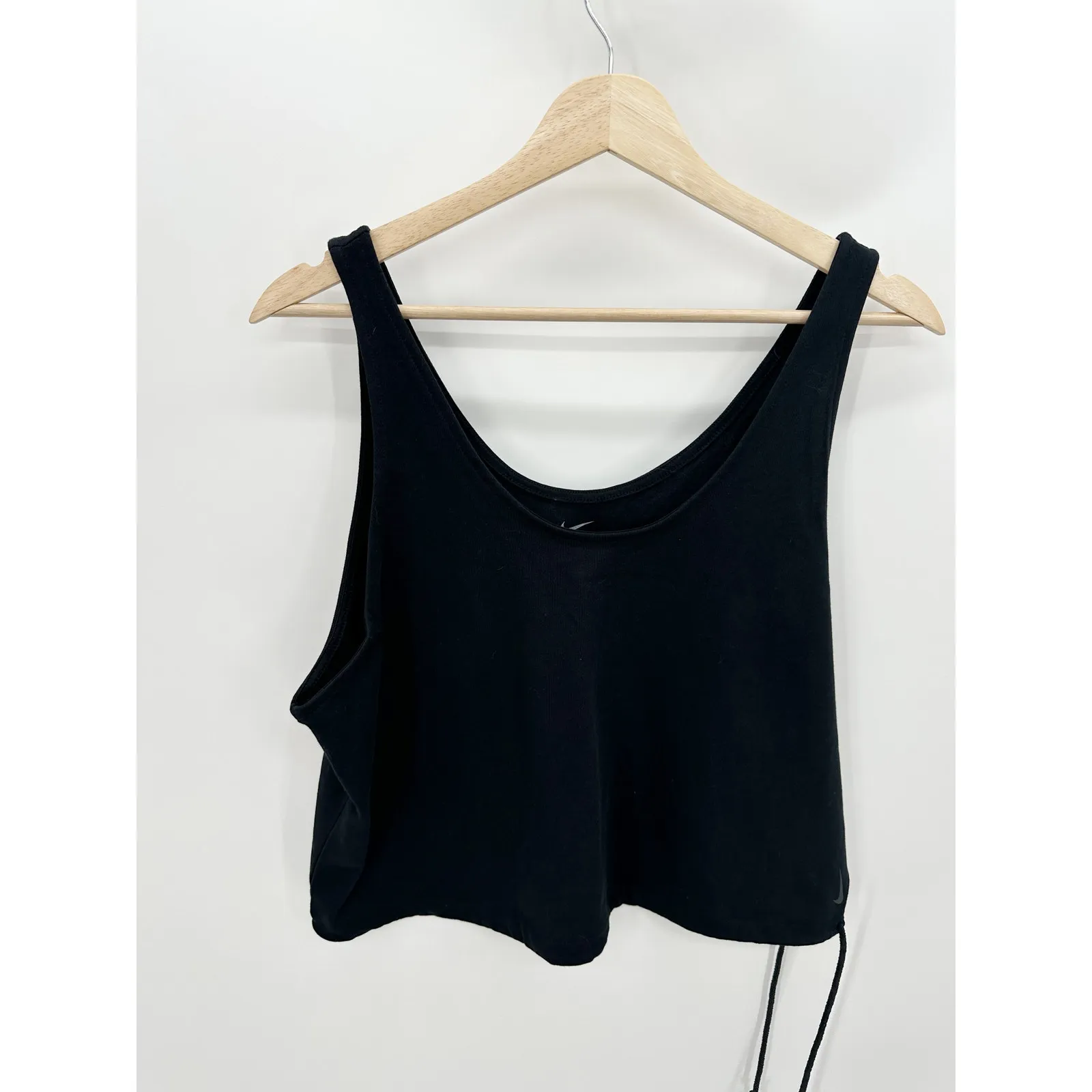 Nike Black Yoga Tank Top Tie Waistband Scoop Neck Womens Size Medium - Image 2