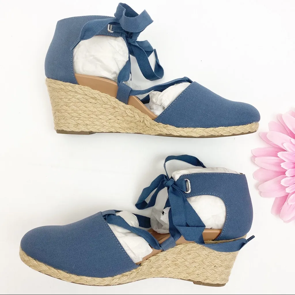 Vionic Aruba Kaitlyn Canvas Wedge Lace Up Espadrilles: Denim Blue - Image 7