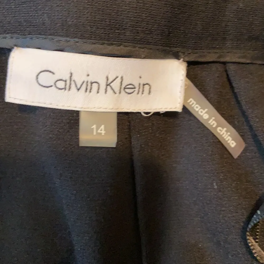 Calvin Klein Women’s Black Front Pockets MIDI Skirt Size 14 - Image 5