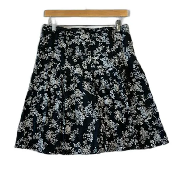 Rave Women's Y2K Black Knee Length Skirt Floral Print Stretch 9 Size undefined - Image 1