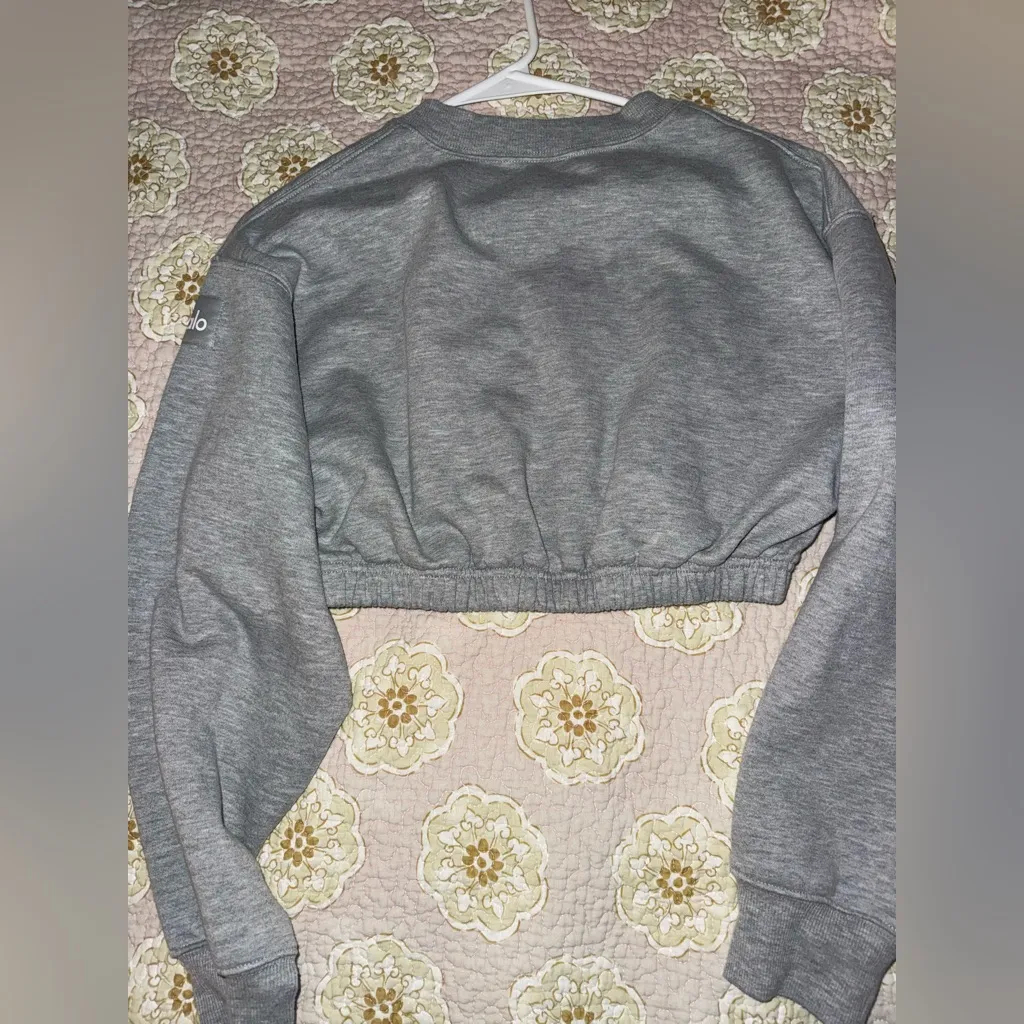 Alo Yoga Devotion Crop Pullover Fleece Top - Image 5