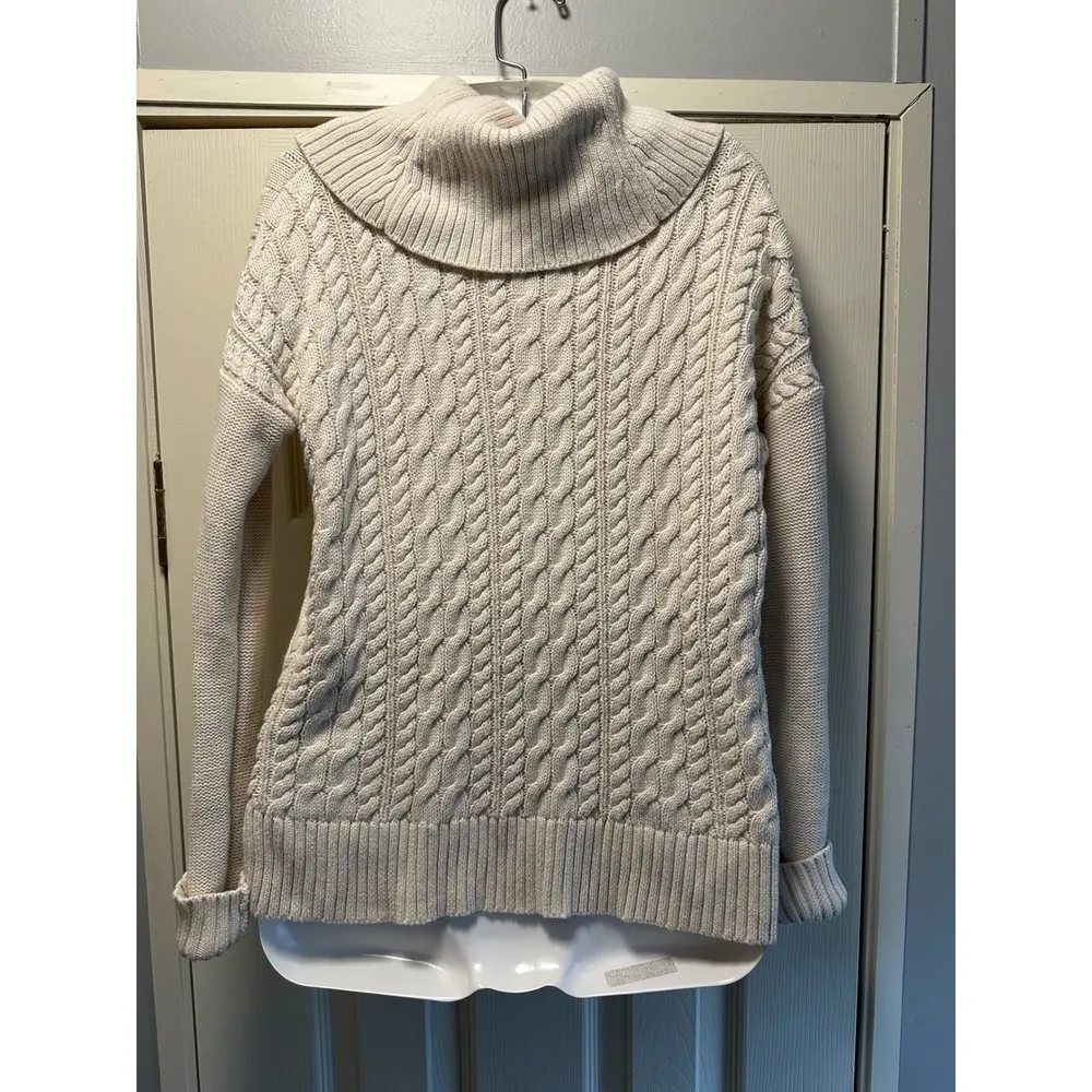 American Eagle Cable Knit Cowl Neck Pullover Sweater Warm Comfy S - Image 5