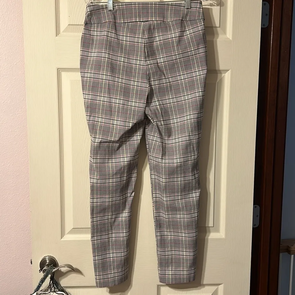 Counterparts Black Plaid Dress Pants Medium - Image 4