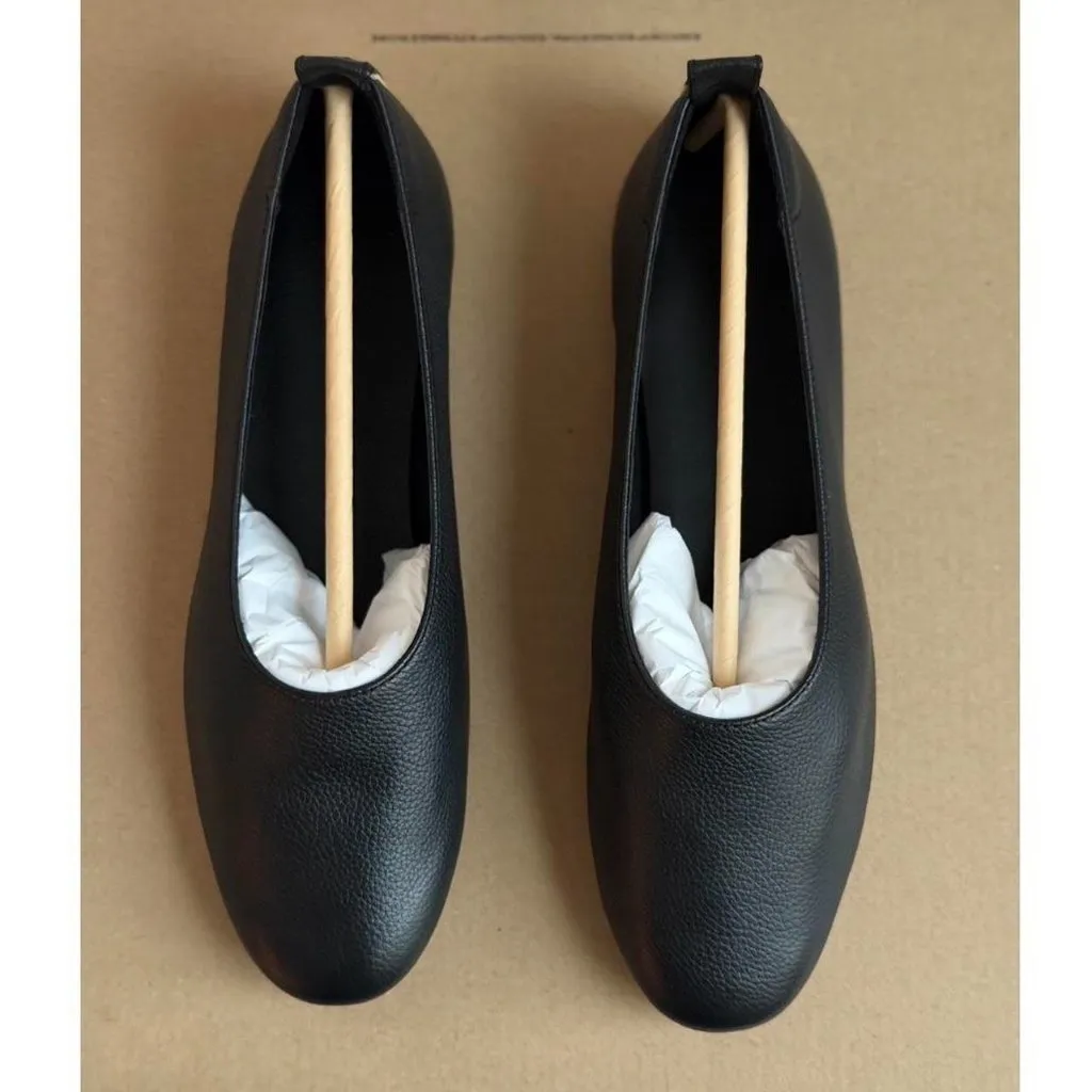 Everlane The Day Glove in Black, Size 7.5 - Image 9