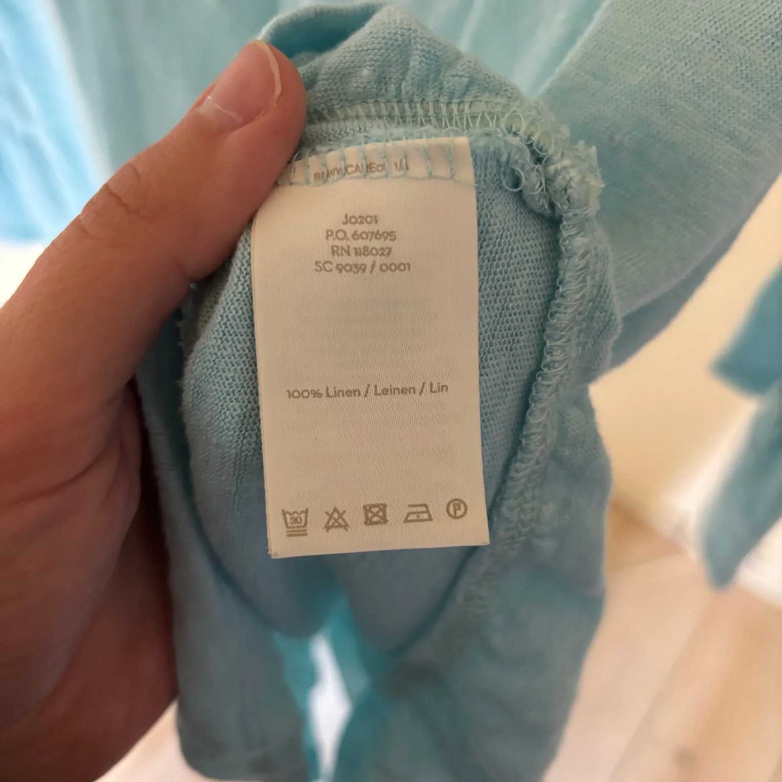 Boden EUC Women's Light Blue 100% Linen Flare Peplum Top Size S - Image 4