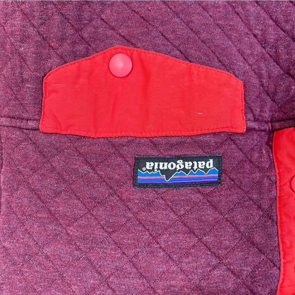 Patagonia‎ burgundy organic cotton quilted snap t jacket size small - Image 4